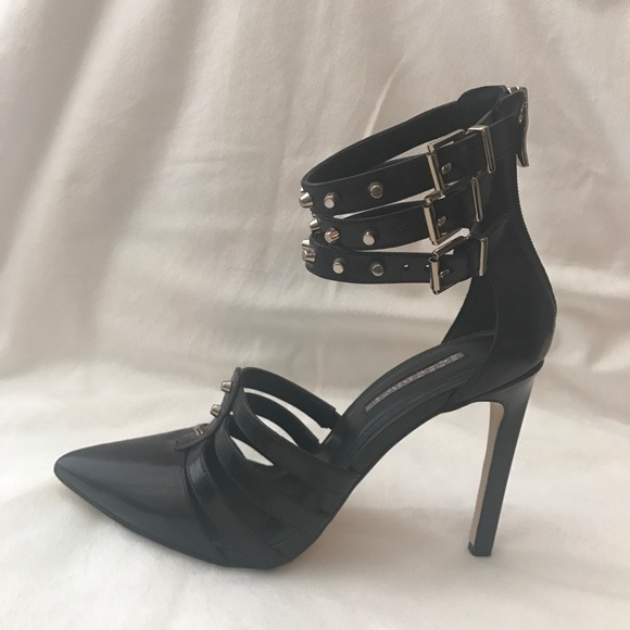 BCBGeneration ankle strap point toe heels - Picture 1 of 4